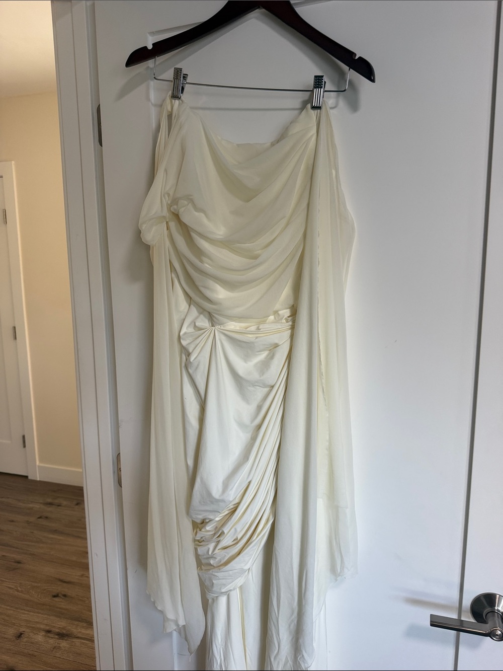 NWT Deme by Gabrielle Cynthia Dress - Elegant One-Shoulder White Draped Gown - Picture 8 of 8